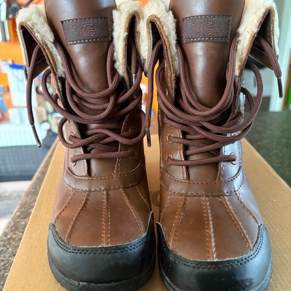 UGG Snow Snow Boot - Kids Unisex - Picture 3 of 3